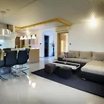Foric Rab With Heated Pool, Sauna & Gym
