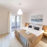 Foric Rab With Heated Pool, Sauna & Gym Apartmán Rab Town