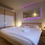 Foric Rab With Heated Pool, Sauna & Gym *