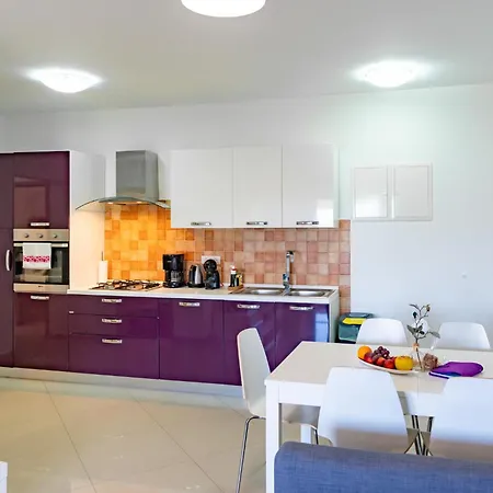 Apartment Foric With Outdoor Heated Pool *