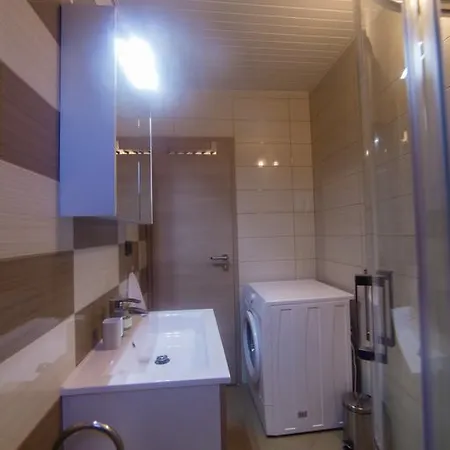 Foric With Outdoor Heated Pool * Rab Town