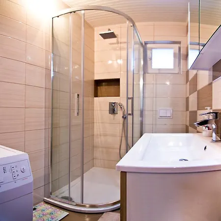 Foric Rab With Heated Pool, Sauna & Gym