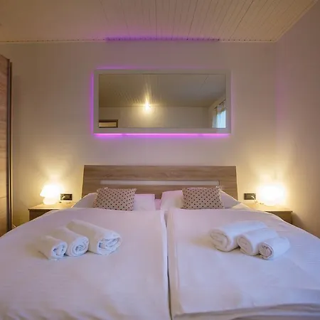 Foric Rab With Heated Pool, Sauna & Gym