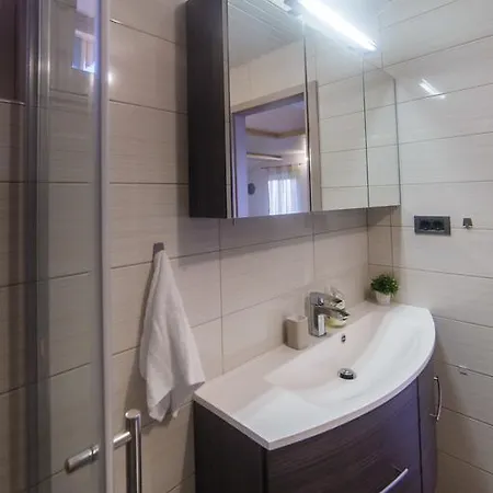 Foric Rab With Heated Pool, Sauna & Gym