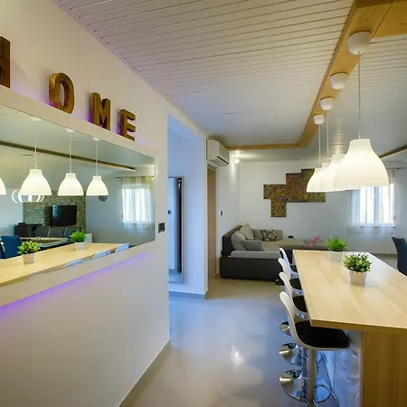 Apartament Foric Rab With Heated Pool, Sauna & Gym